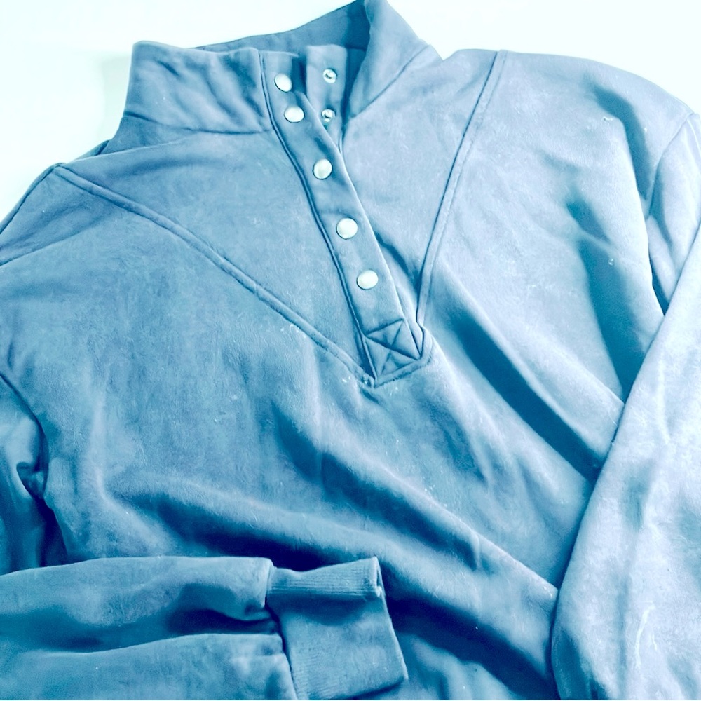 T33 Navy Sweatshirt Time and Tru